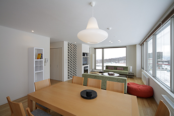 Yama Shizen East 204